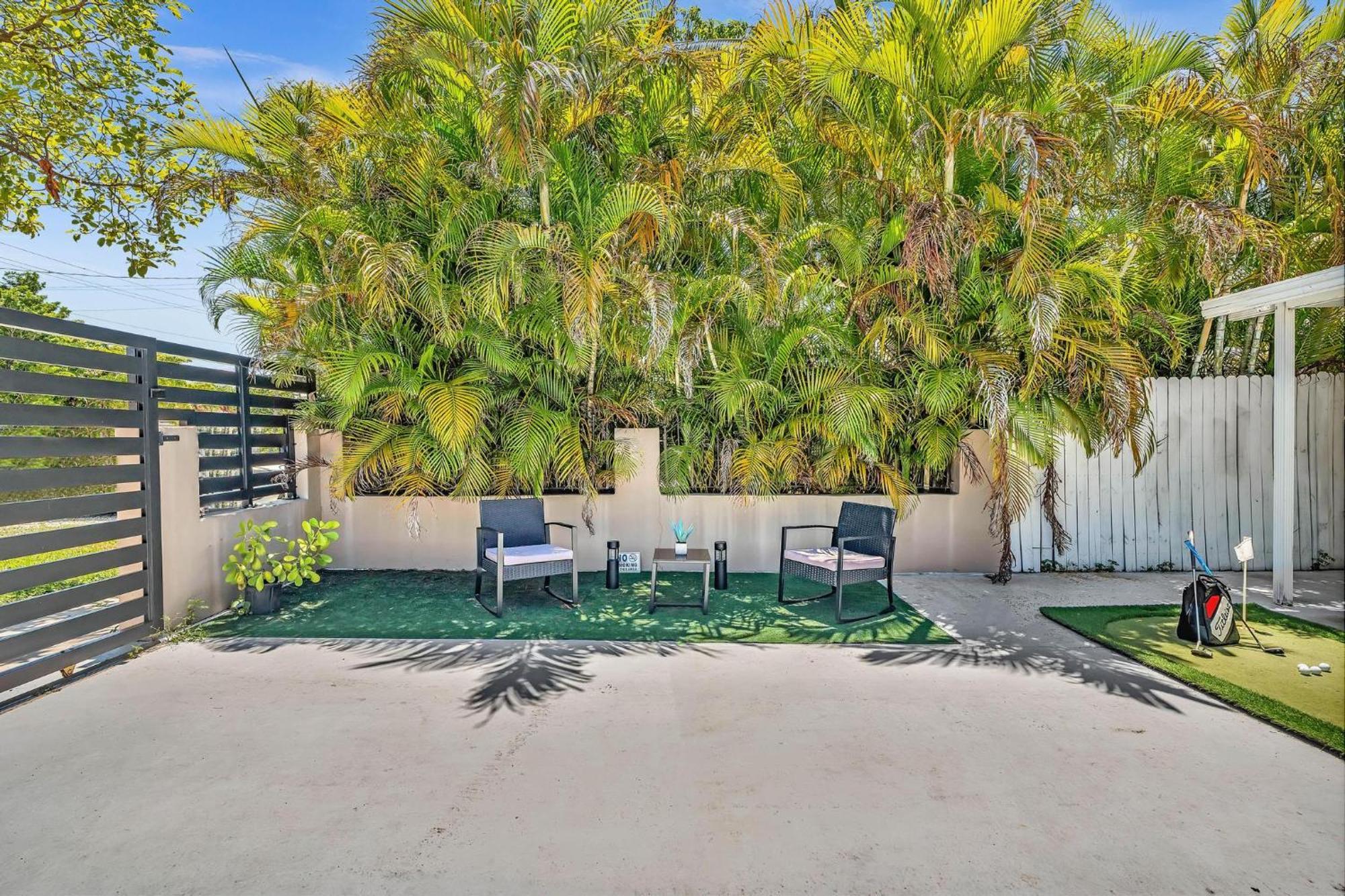 Estelo'S Place - Modern Townhouse With King Bed, Only 5 Min From The Airport! Miami Exteriör bild